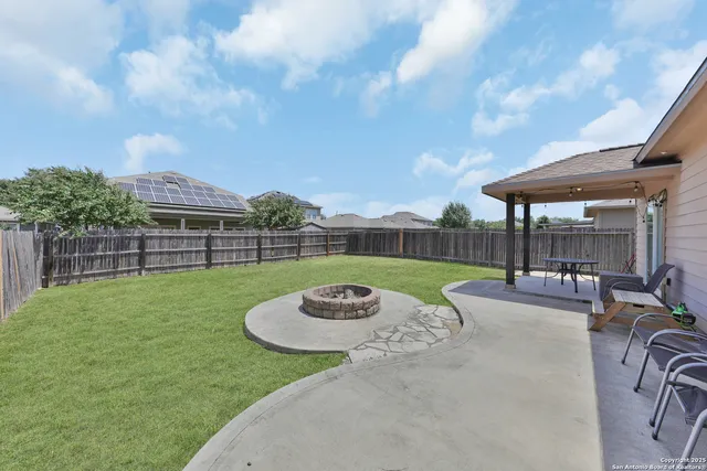 $2,200 | 9035 Bowring Park, Converse, TX 78109