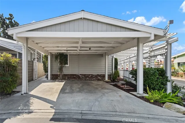 $339,000 | 14000 Lake View Drive, La Mirada, CA 90638