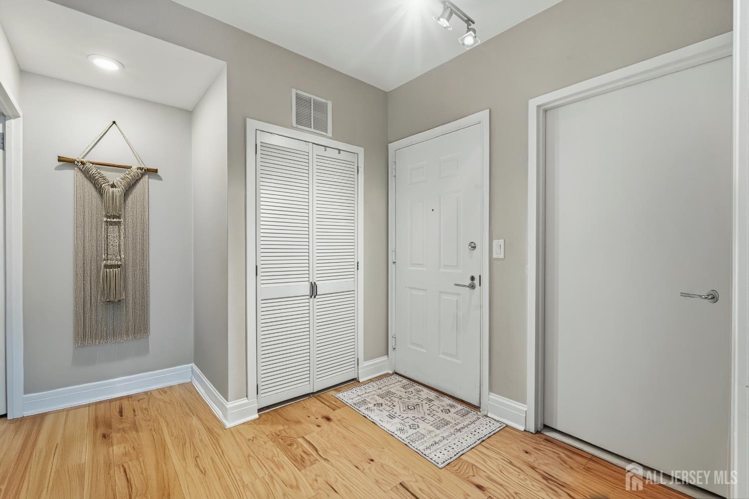 1 Spring Street, Unit 1902 New Brunswick, NJ 08901 - Photo 10 of 51 Gallery Image 10