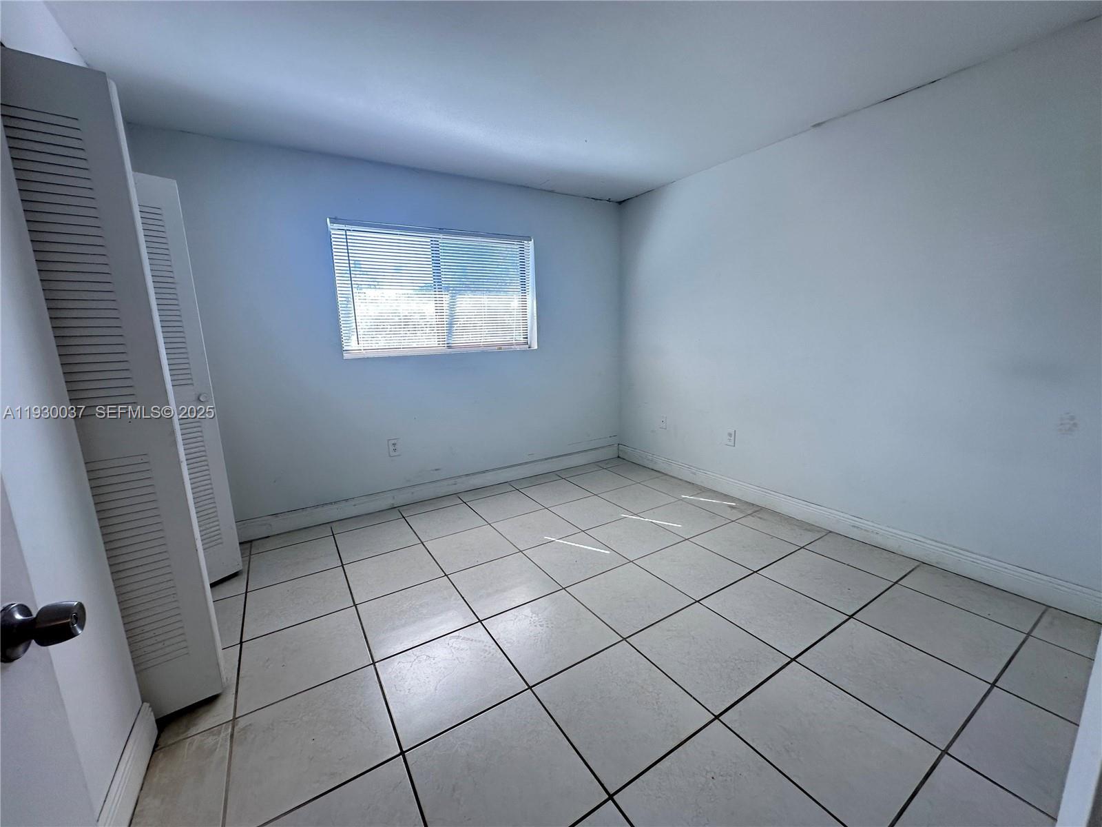 301 Palm Way, Unit 206 Pembroke Pines, FL 33025 - Photo 10 of 23 a view of an empty room