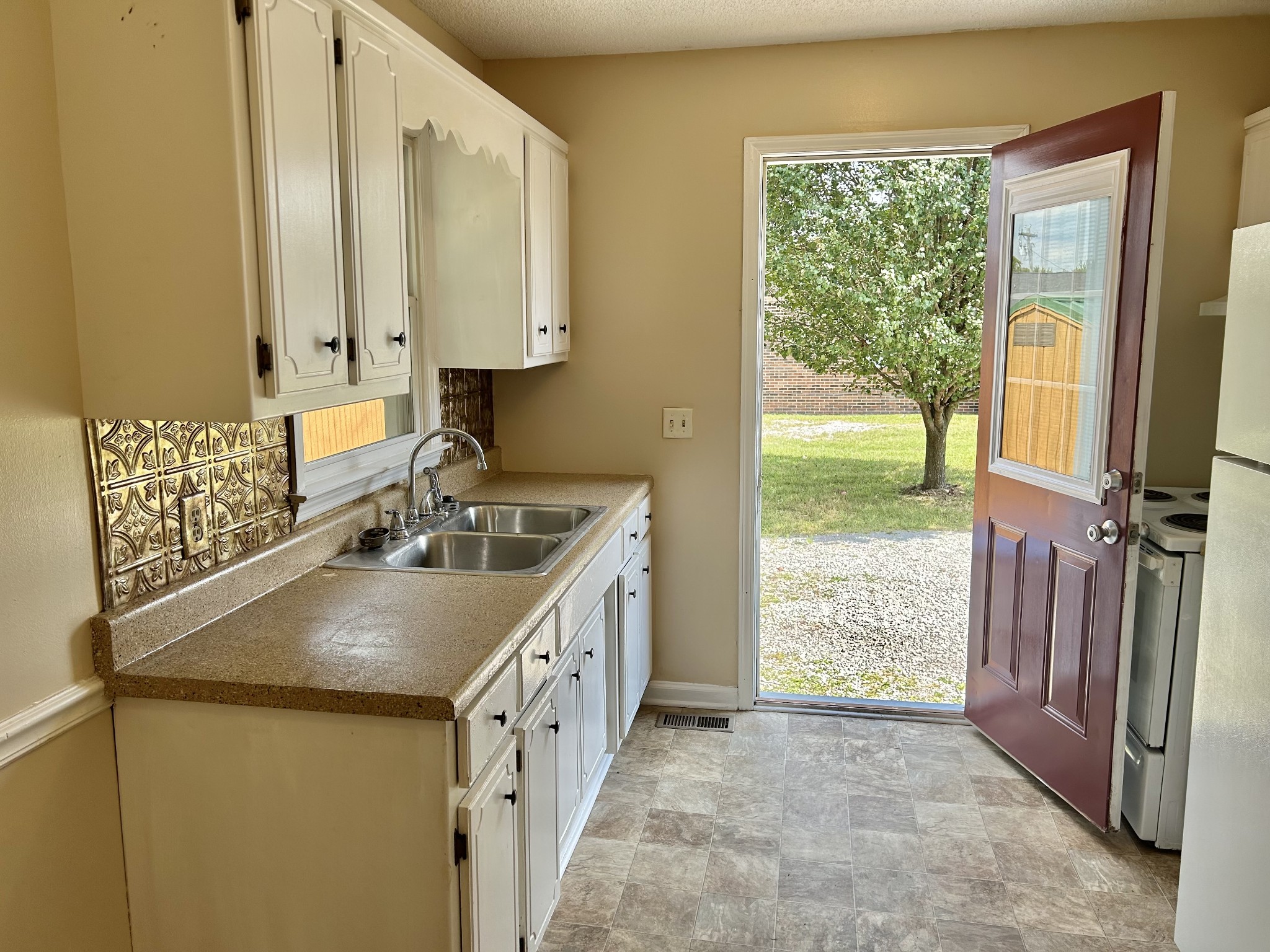204 Murphy Road Manchester, TN 37355 - Photo 11 of 26 Gallery Image 11
