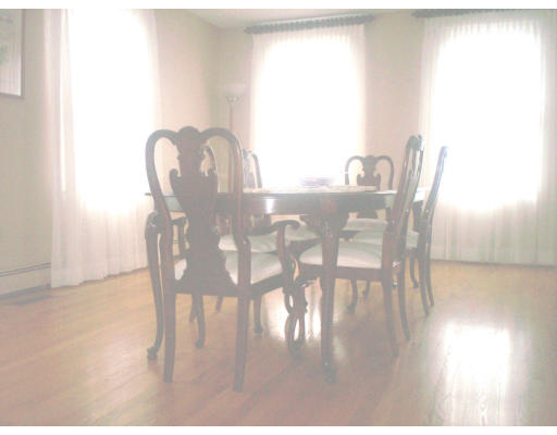 412 New River Road Lincoln, RI 02838 - Photo 3 of 15