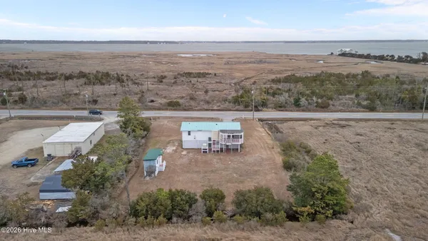 $315,000 | 2917 Highway 70, Beaufort, NC 28516