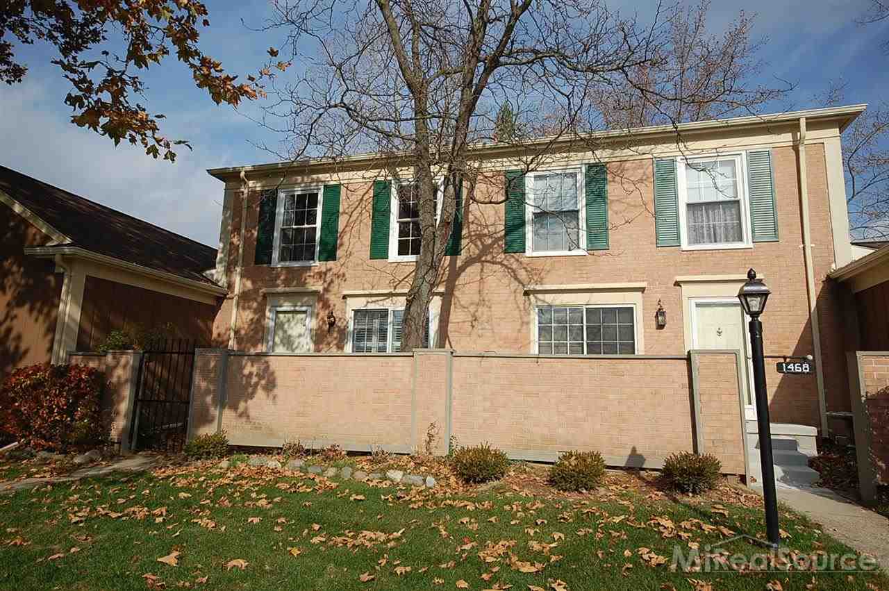 1470 Saddle Lane Rochester Hills, MI 48306 - Photo 1 of 13