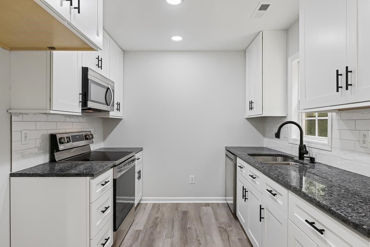 704 Hartford Road Raleigh, NC 27610 - Photo 11 of 29 Photo 11