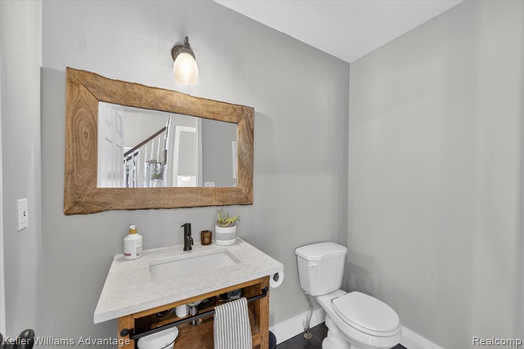 47707 Rochester Drive Novi, MI 48374 - Photo 34 of 47 Gallery Image 34