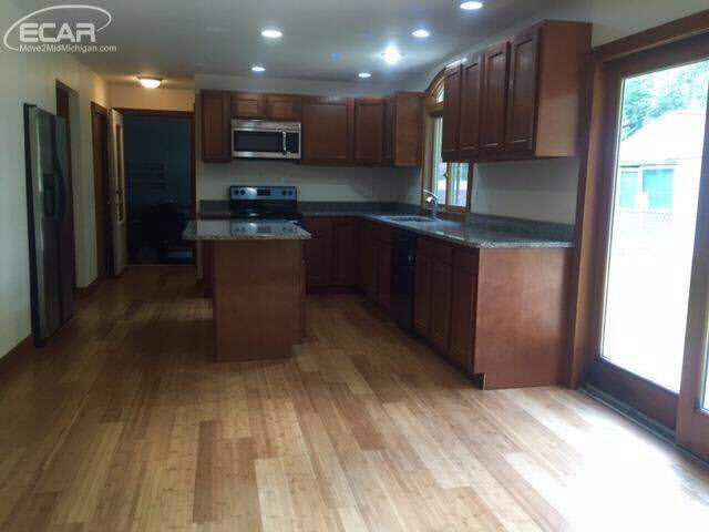 1421 East Burt Road Burt, MI 48417 - Photo 4 of 14 21187091-3.JPG