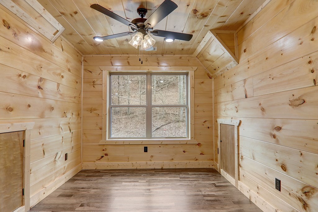1837 Bluff Ridge Road Sevierville, TN 37876 - Photo 48 of 72 Gallery Image 48