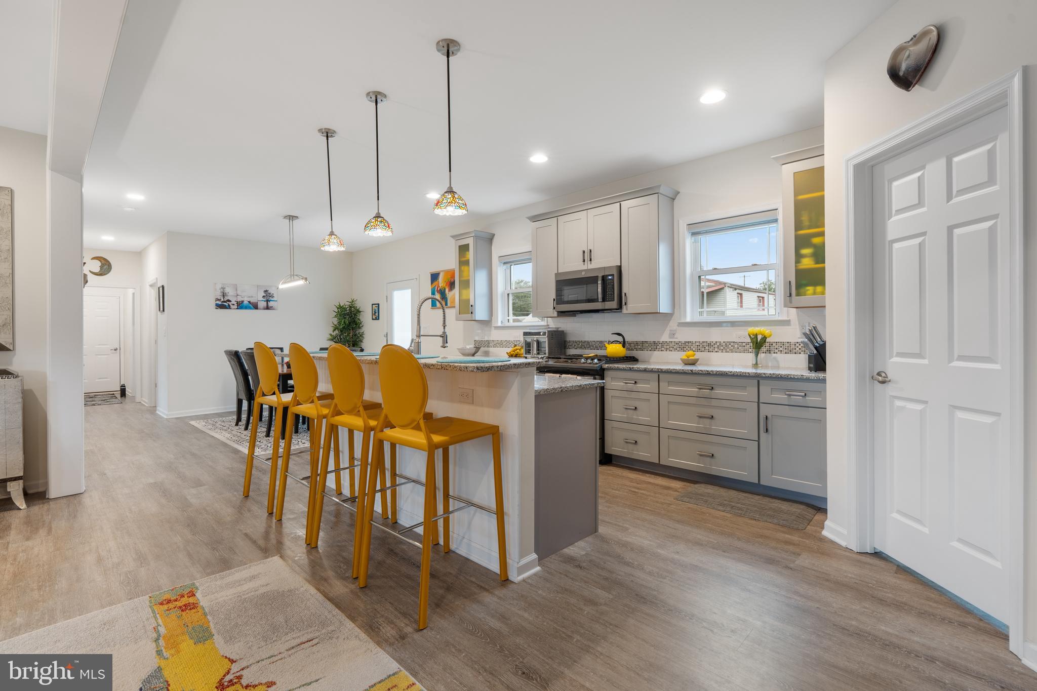 1549 West County Line Road Warminster, PA 18974 - Photo 10 of 57 Kitchen
