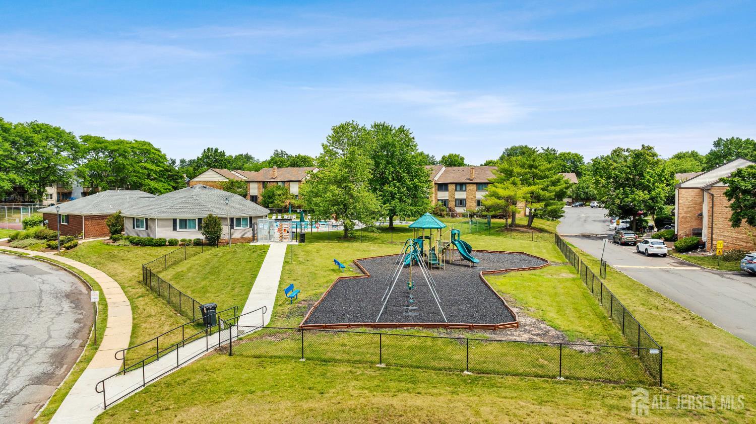 1005 Robin Road Hillsborough, NJ 08844 - Photo 38 of 46