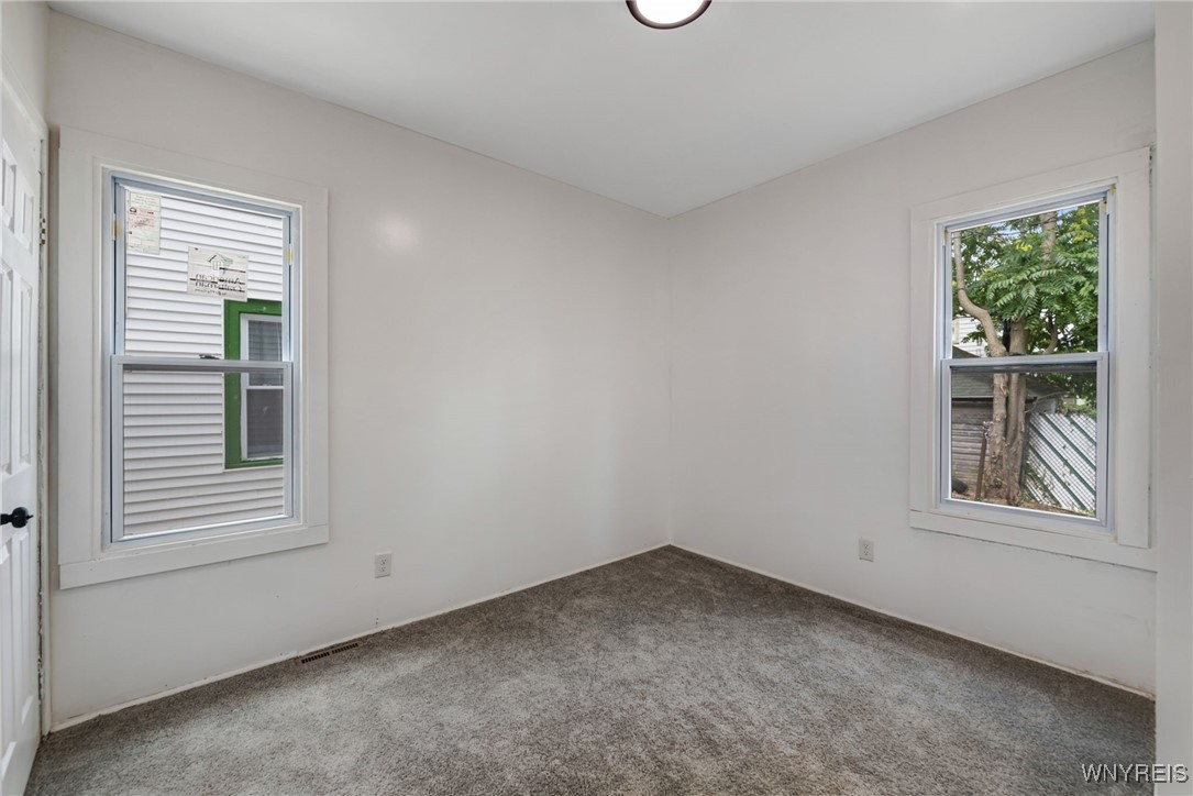 16 Butler Avenue Buffalo, NY 14208 - Photo 13 of 42