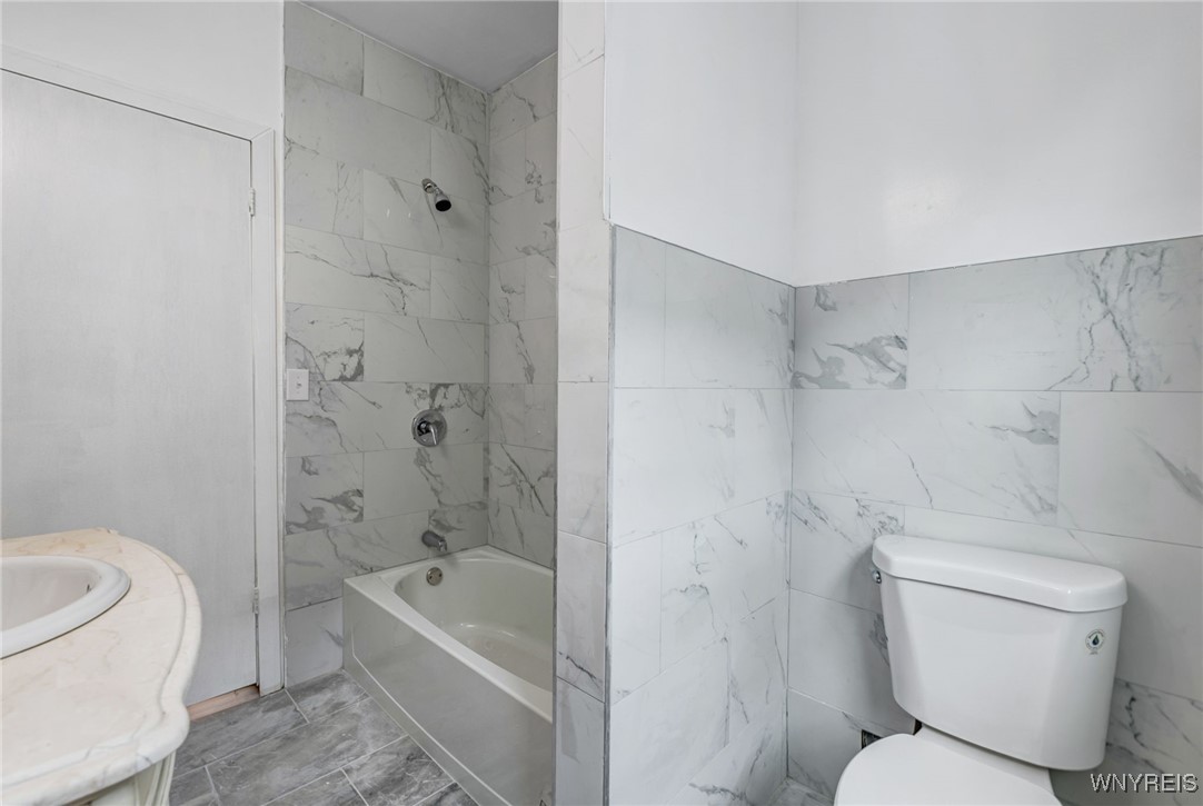 16 Butler Avenue Buffalo, NY 14208 - Photo 19 of 42