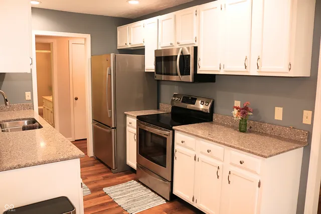 $205,000 | 405 Glenn Knecht Drive, Crawfordsville, IN 47933