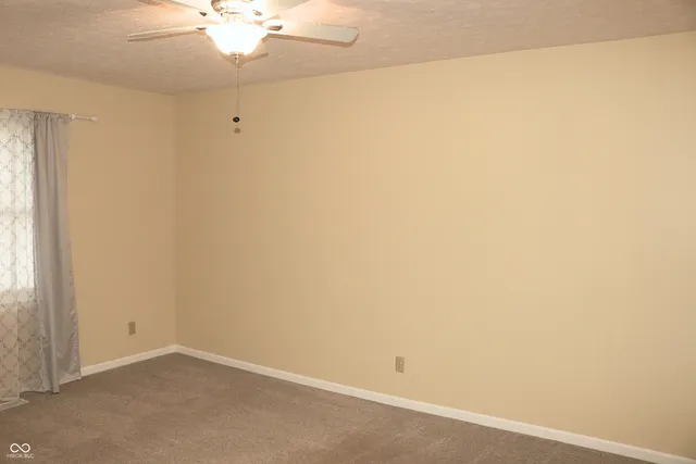 $205,000 | 405 Glenn Knecht Drive, Crawfordsville, IN 47933