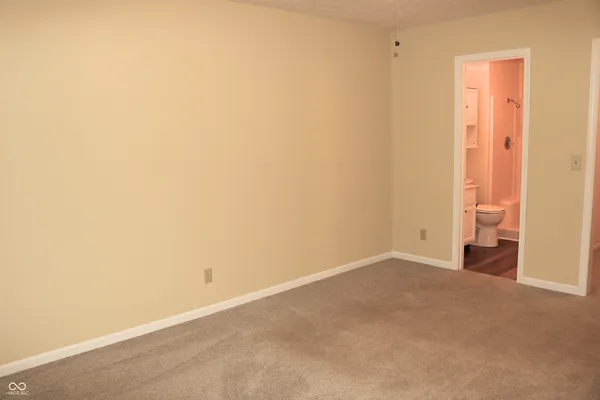 $205,000 | 405 Glenn Knecht Drive, Crawfordsville, IN 47933