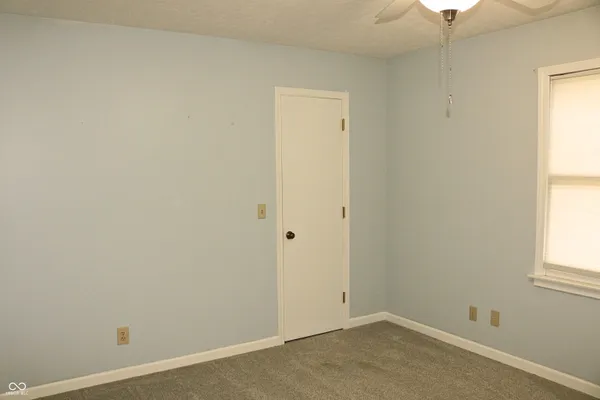 $205,000 | 405 Glenn Knecht Drive, Crawfordsville, IN 47933