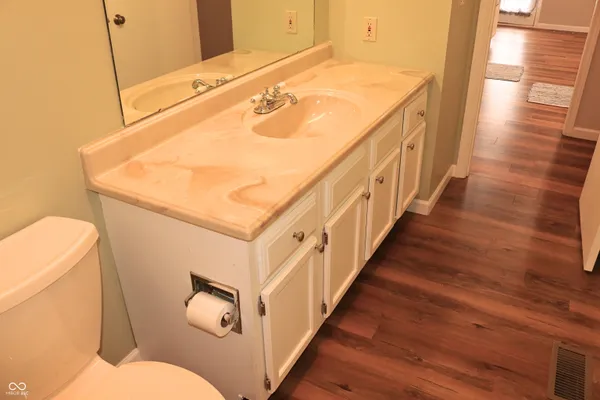 $205,000 | 405 Glenn Knecht Drive, Crawfordsville, IN 47933