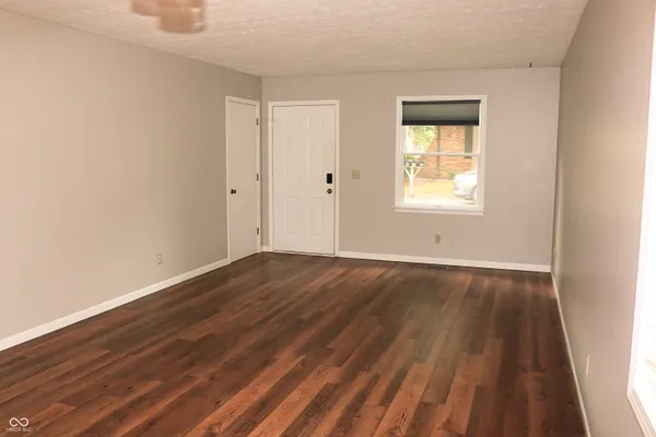 $205,000 | 405 Glenn Knecht Drive, Crawfordsville, IN 47933