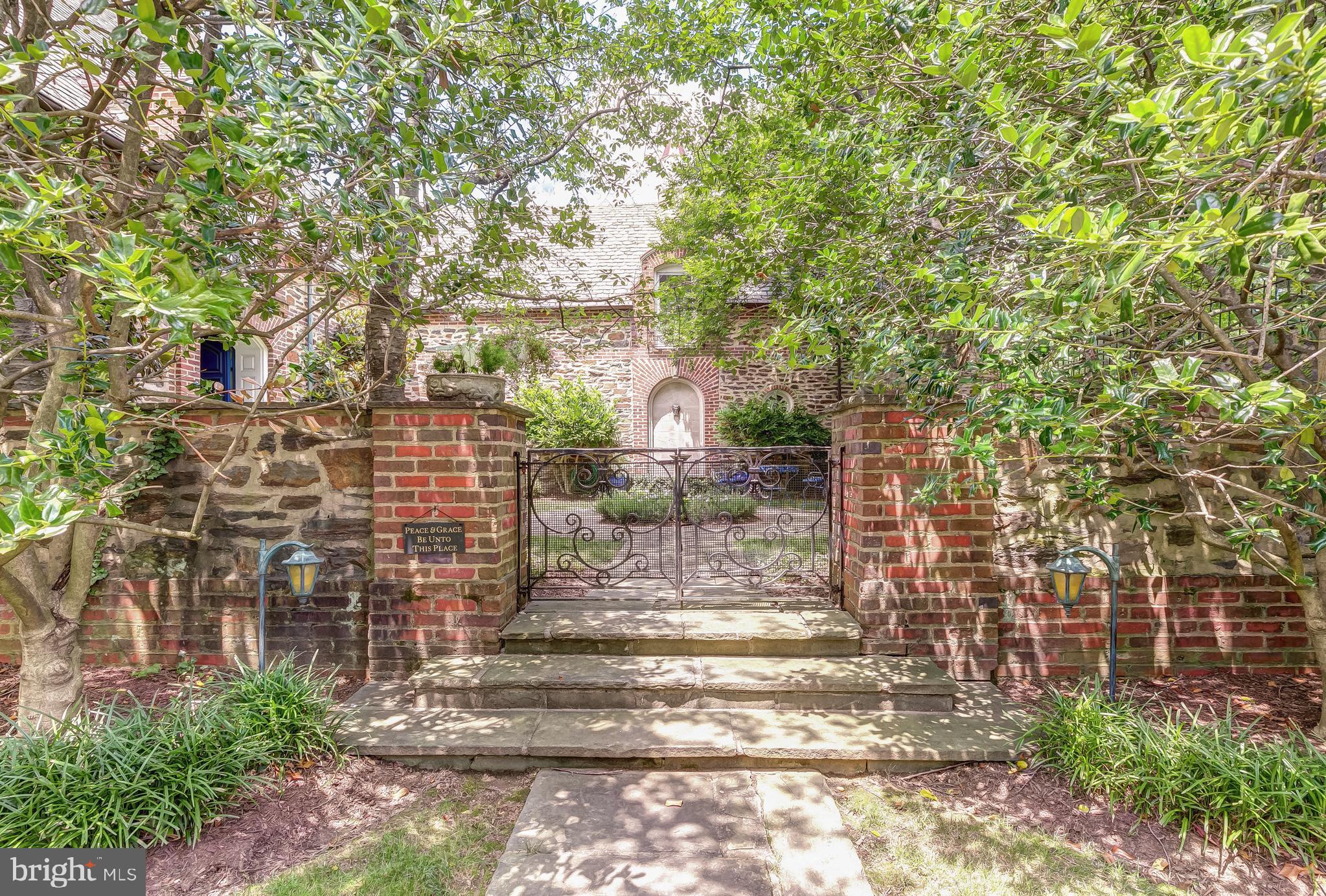 100 Upnor Road Baltimore, MD 21212 - Photo 2 of 38 Garden Approach to Main Entry