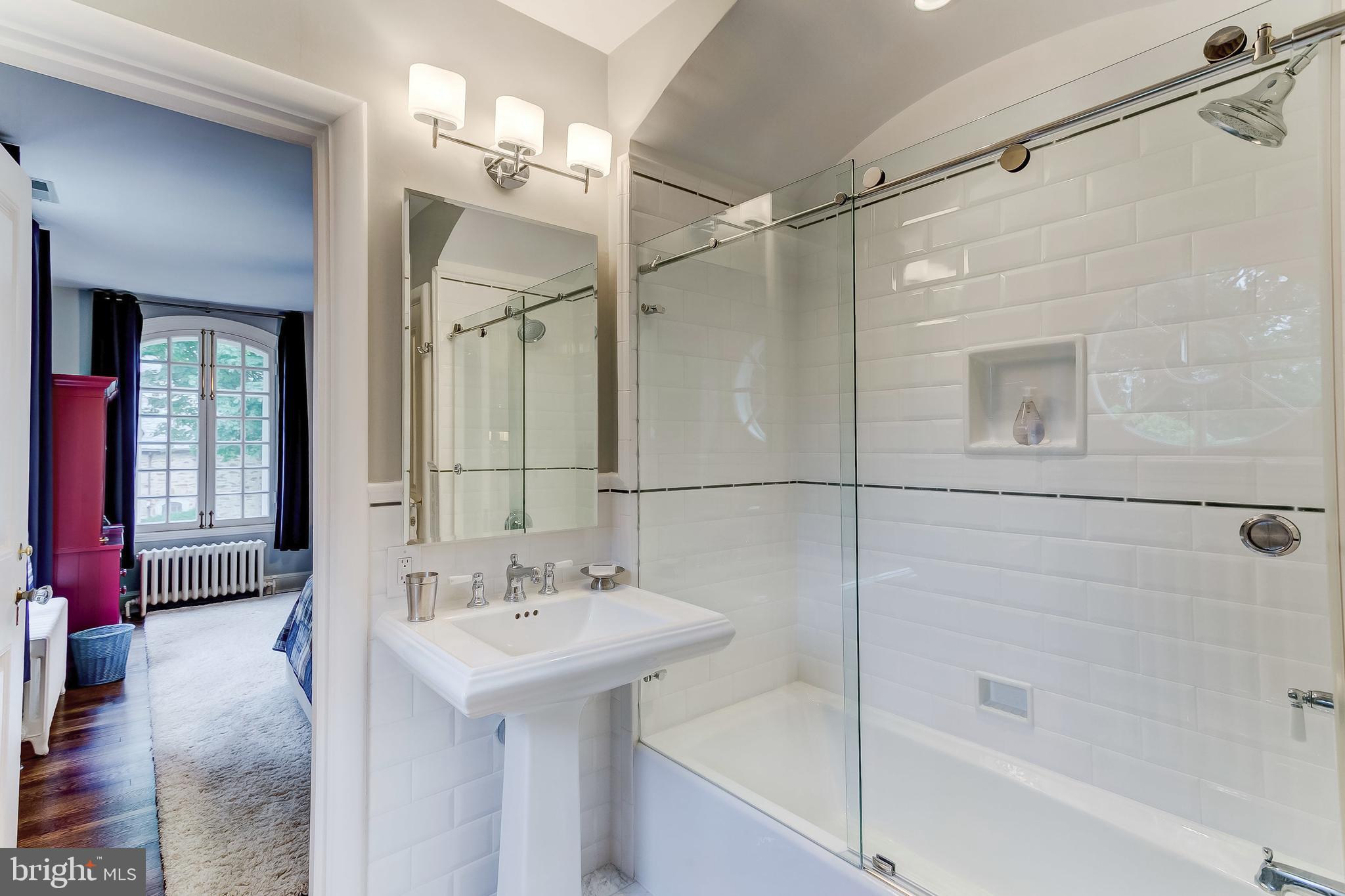 100 Upnor Road Baltimore, MD 21212 - Photo 24 of 38 Bath