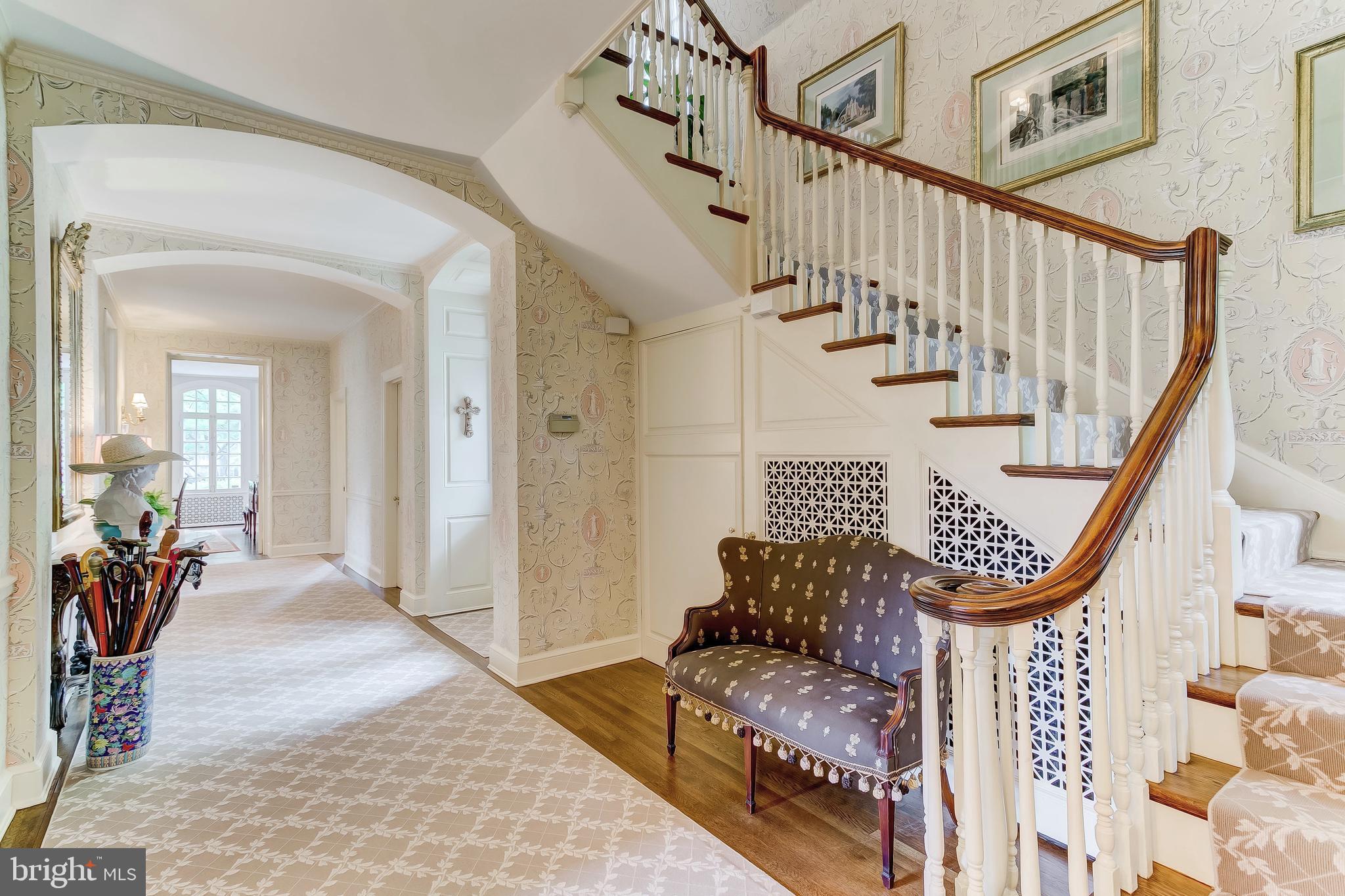 100 Upnor Road Baltimore, MD 21212 - Photo 6 of 38 Foyer