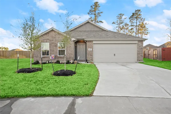 $259,900 | 30002 Walton Heath Drive, Cleveland, TX 77327