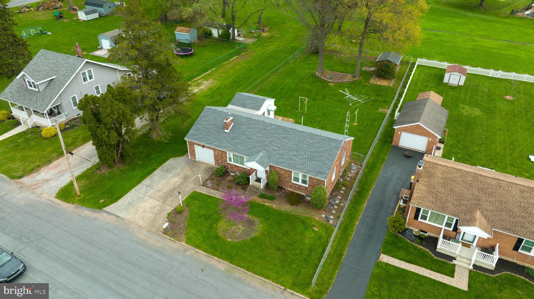 2260 Linden Road York, PA 17408 - Photo 21 of 30