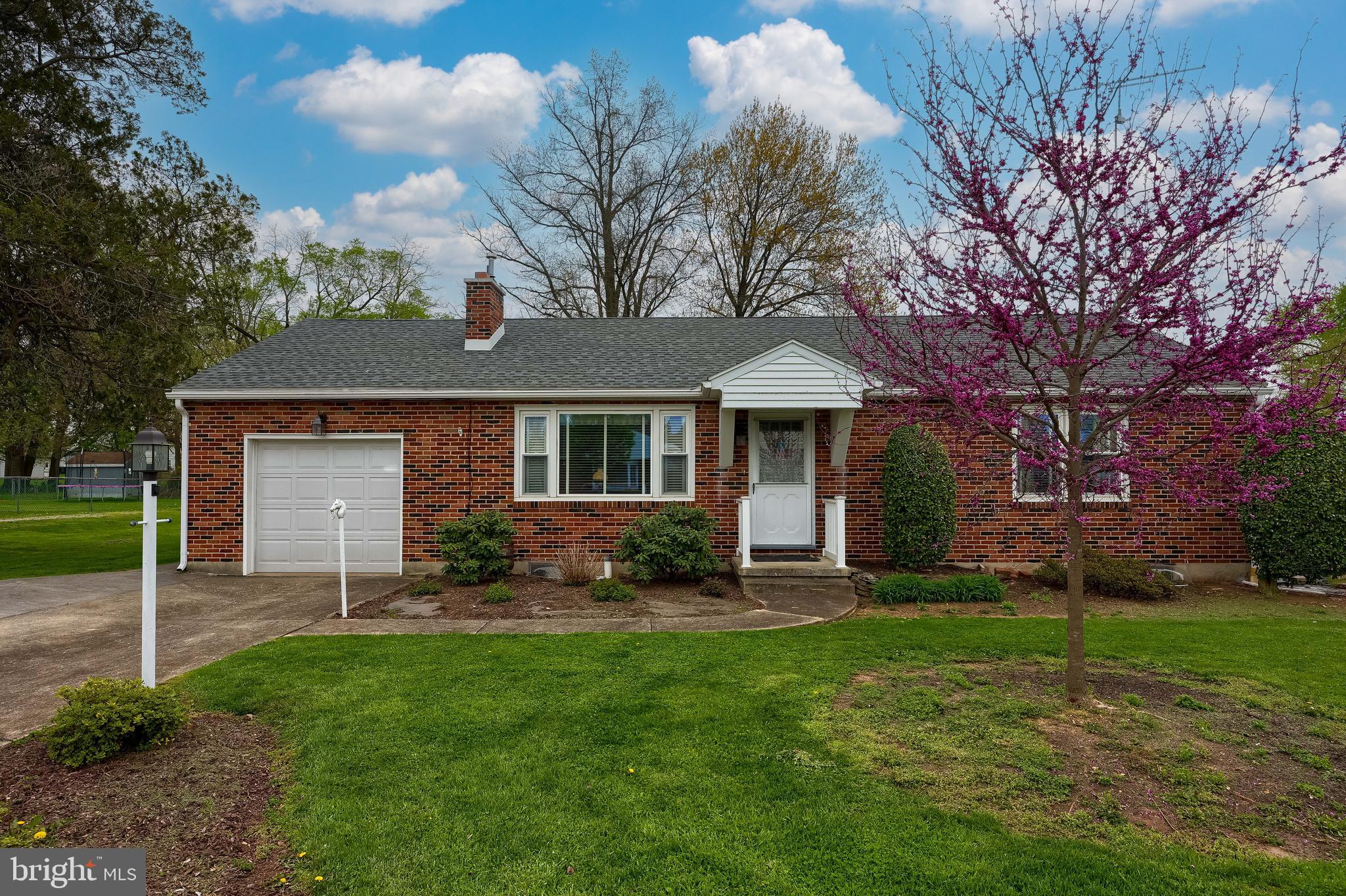 2260 Linden Road York, PA 17408 - Photo 25 of 30