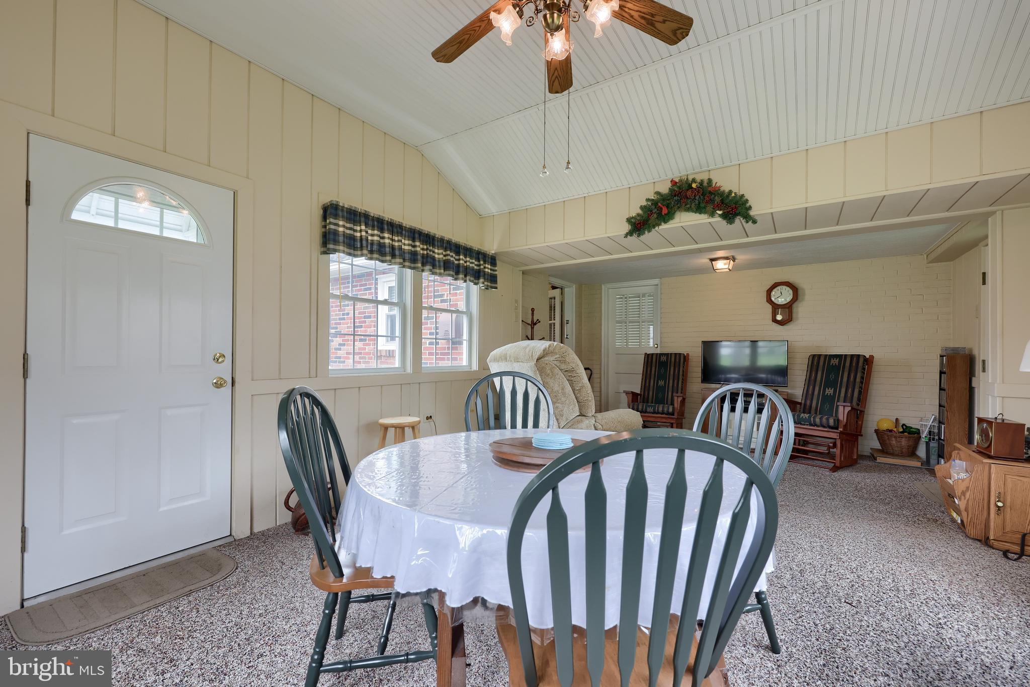2260 Linden Road York, PA 17408 - Photo 6 of 30