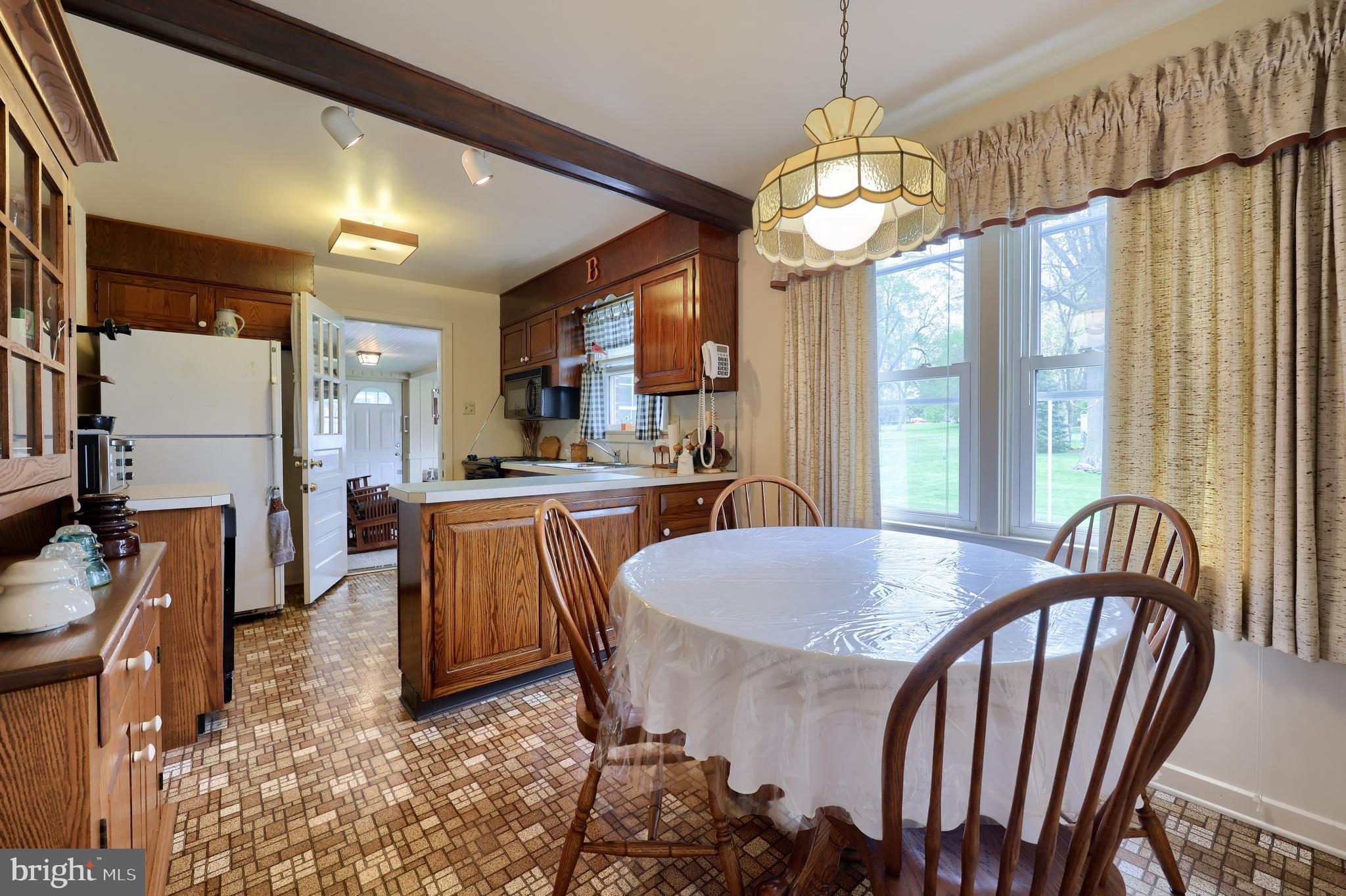 2260 Linden Road York, PA 17408 - Photo 8 of 30