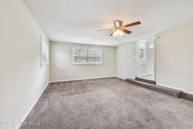 $1,595 | 4848 Plymouth Street, Jacksonville, FL 32205