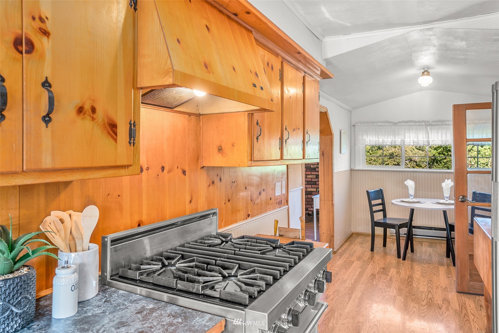 23151 East Jones Road Sedro-Woolley, WA 98284 - Photo 12 of 40 Gallery Image 12