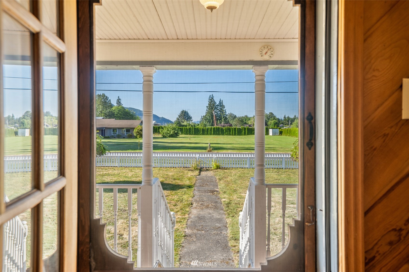 23151 East Jones Road Sedro-Woolley, WA 98284 - Photo 4 of 40 Gallery Image 4