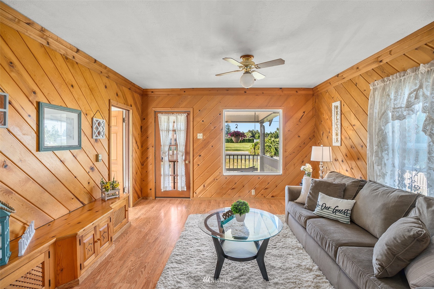 23151 East Jones Road Sedro-Woolley, WA 98284 - Photo 7 of 40 Gallery Image 7