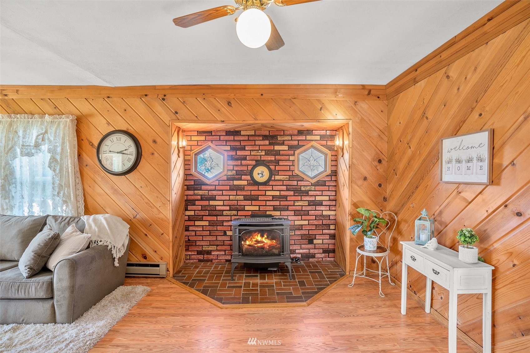 23151 East Jones Road Sedro-Woolley, WA 98284 - Photo 8 of 40 Gallery Image 8