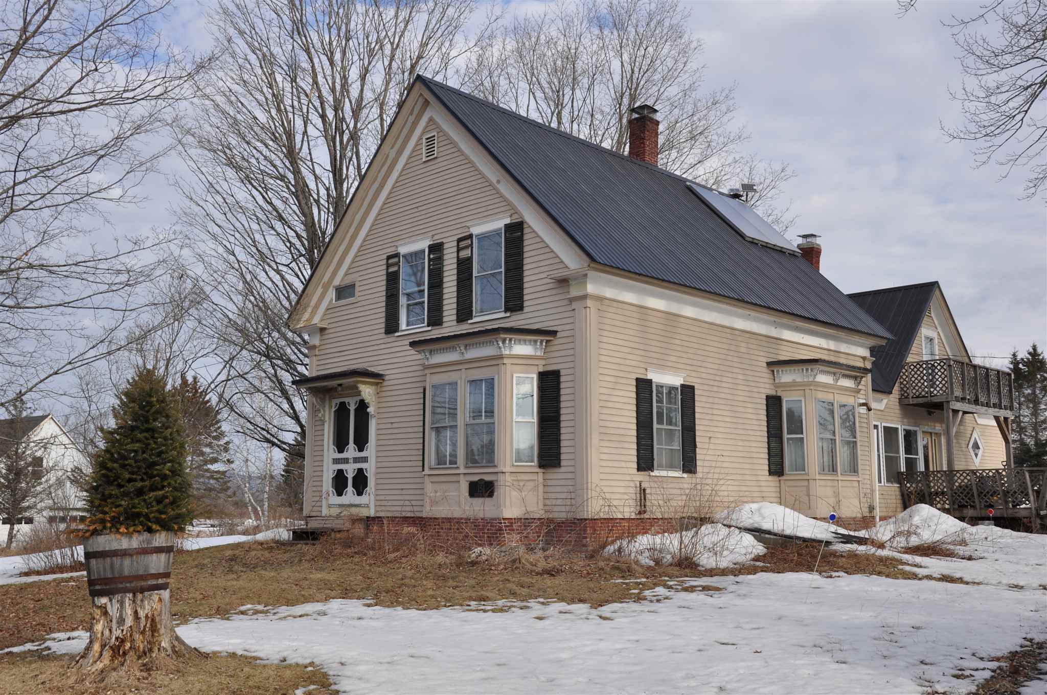 151 Benton Road Haverhill, NH 03774 - Photo 1 of 28 Gallery Image 1
