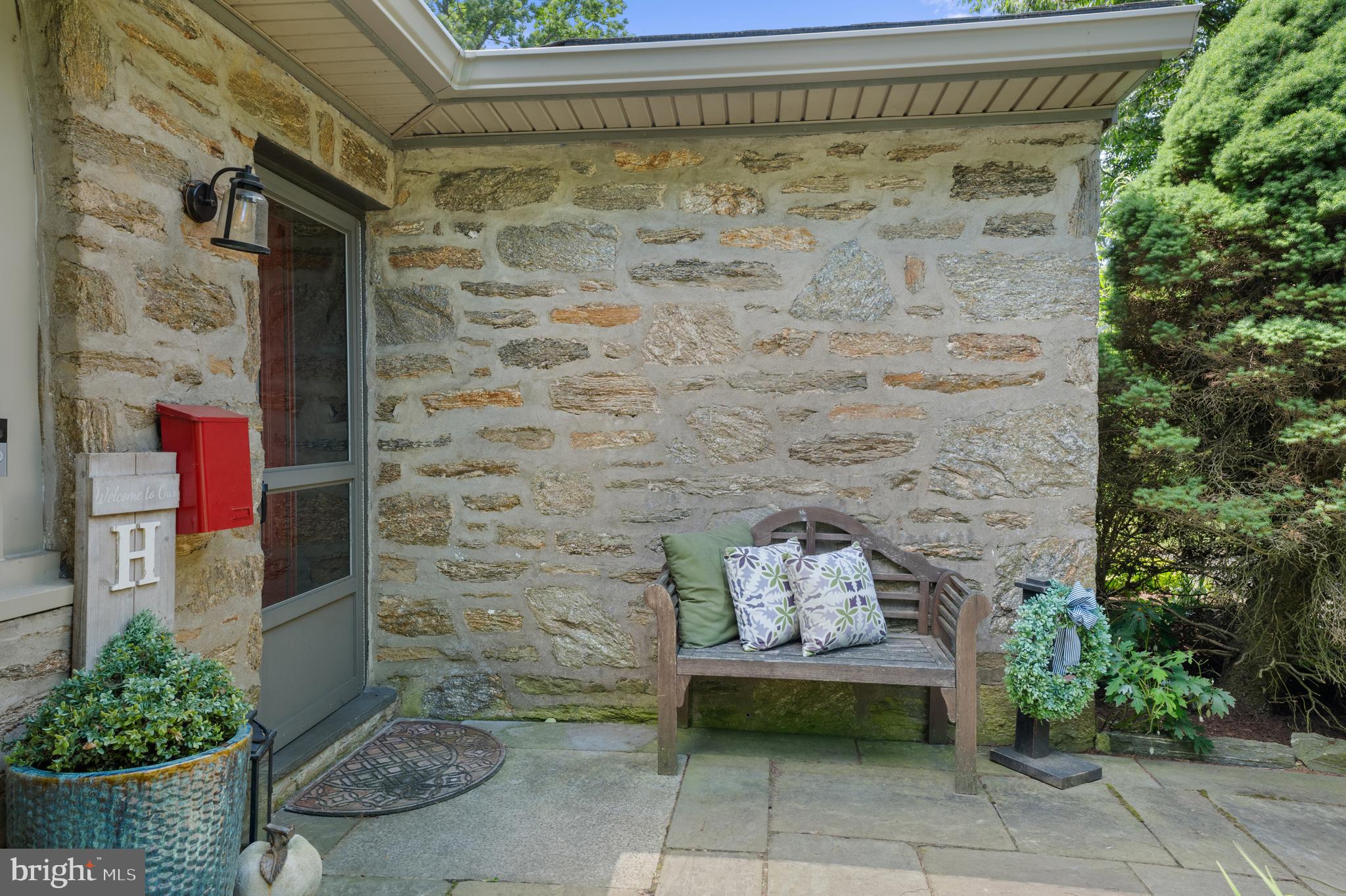 502 Paper Mill Road Oreland, PA 19075 - Photo 3 of 45 Gallery Image 3