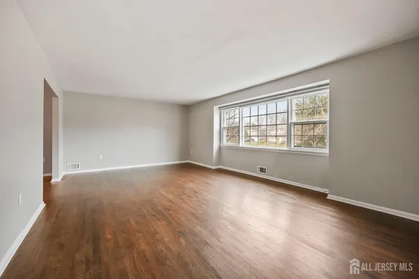 $779,000 | 42 Norman Lane, Old Bridge, NJ 08857