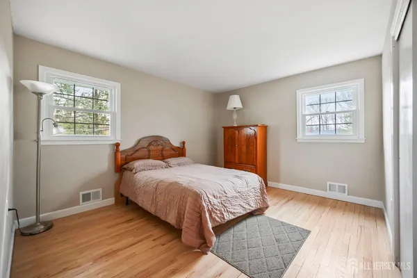 $779,000 | 42 Norman Lane, Old Bridge, NJ 08857