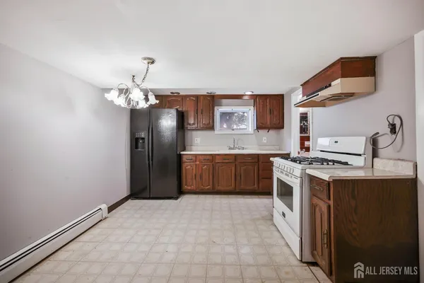 $779,000 | 42 Norman Lane, Old Bridge, NJ 08857