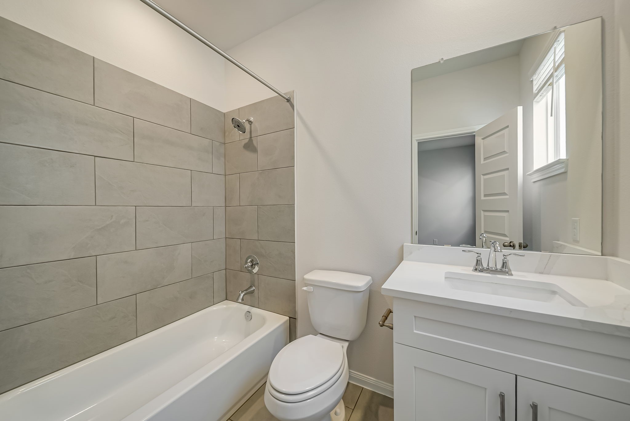 20642 Dynamic Court Humble, TX 77338 - Photo 27 of 32 Ensuite Bath