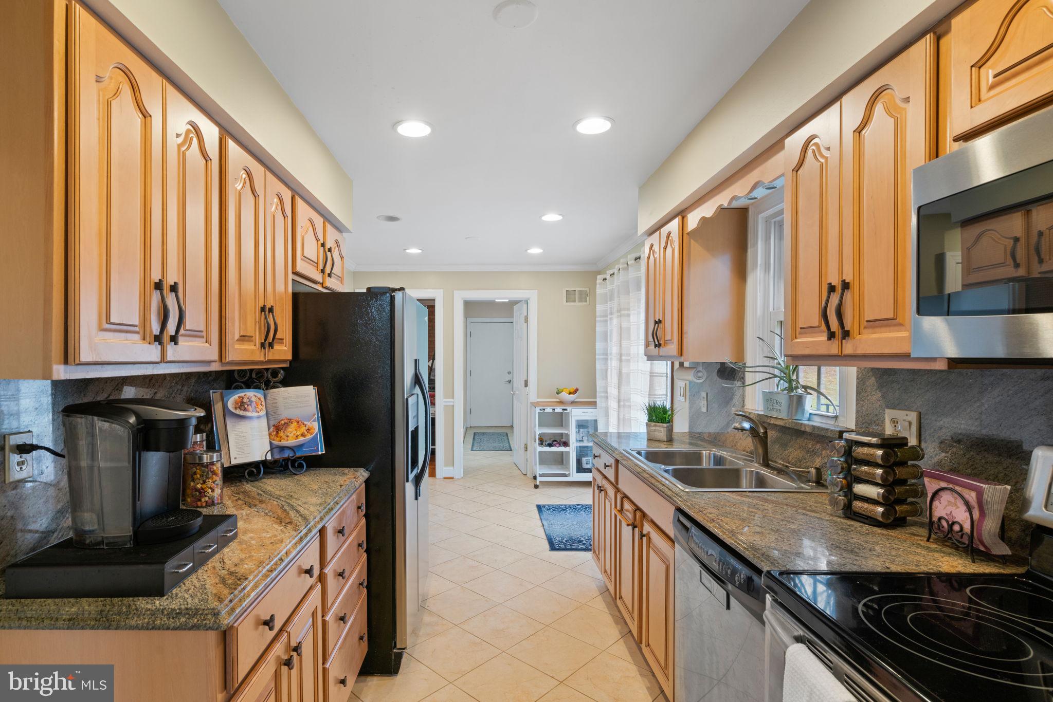 8017 Stillbrooke Road Manassas, VA 20112 - Photo 23 of 48 Gallery Image 23