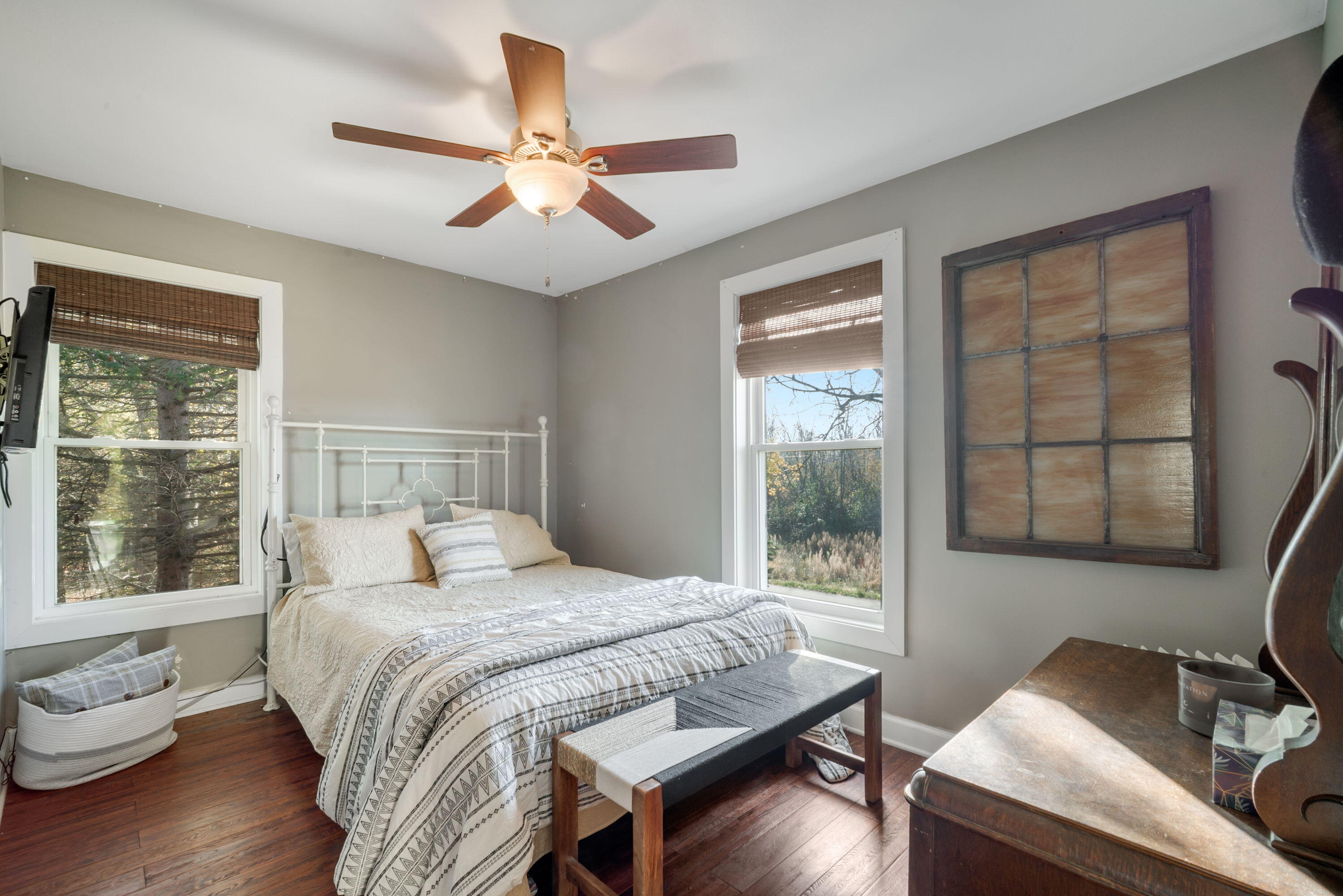 5954 Mohawk Road Wayne, WI 53002 - Photo 19 of 37 18_imgDSC06452