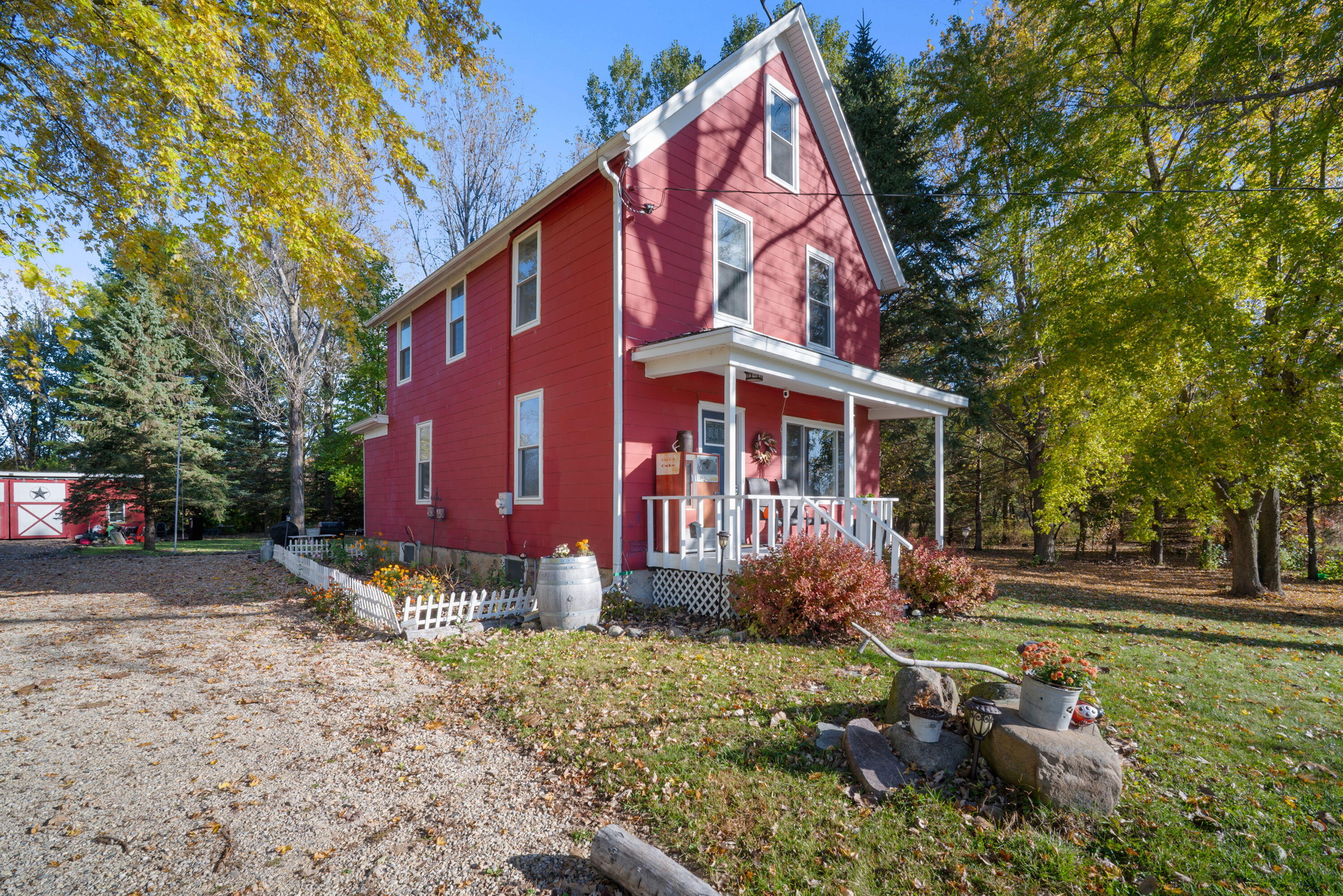 5954 Mohawk Road Wayne, WI 53002 - Photo 37 of 37 1_imgDSC06522