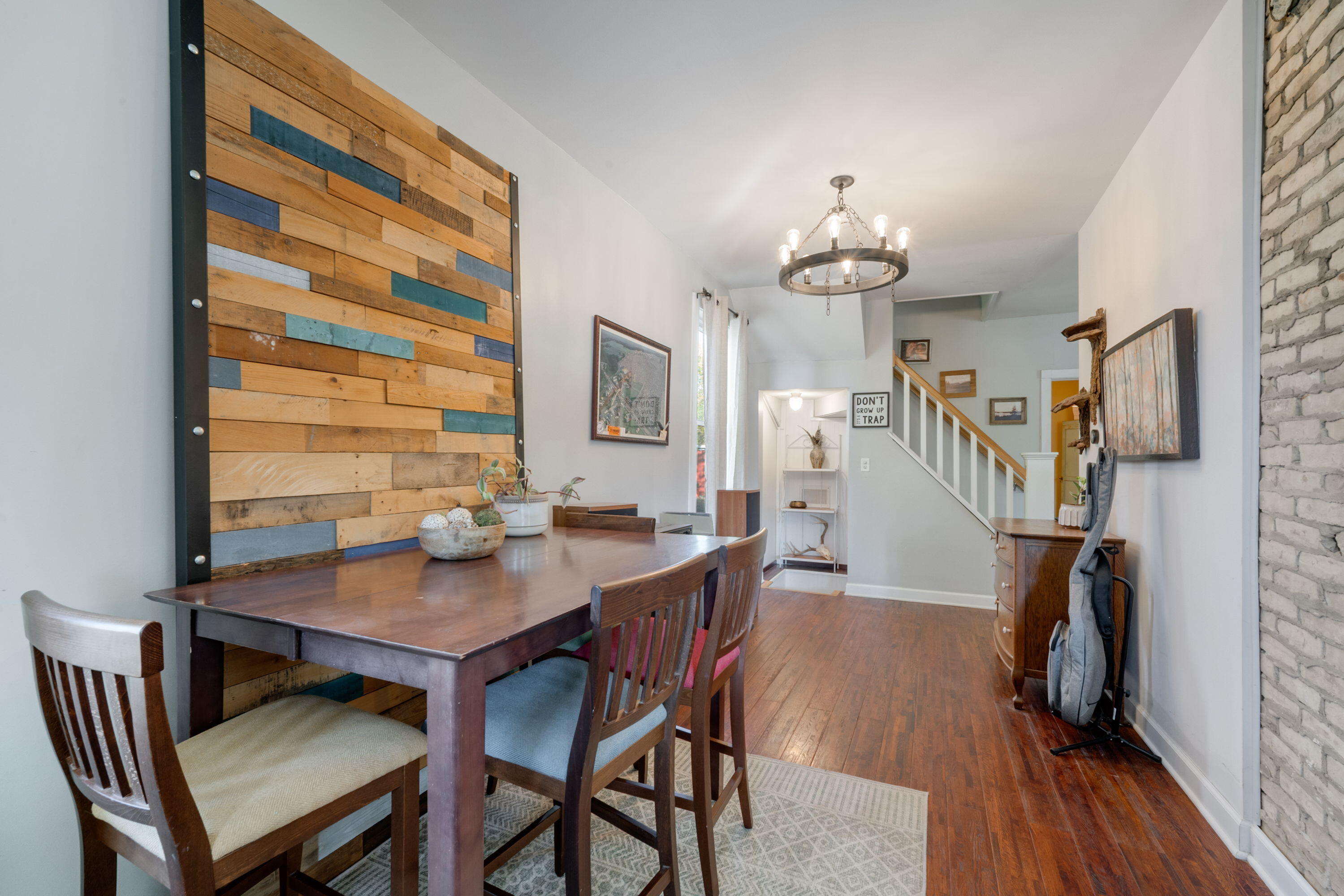 5954 Mohawk Road Wayne, WI 53002 - Photo 9 of 37 8_imgDSC06507