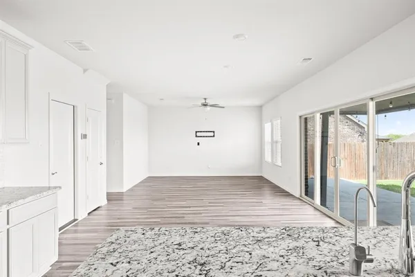 $2,295 | 217 Fieldstone Drive, Melissa, TX 75454