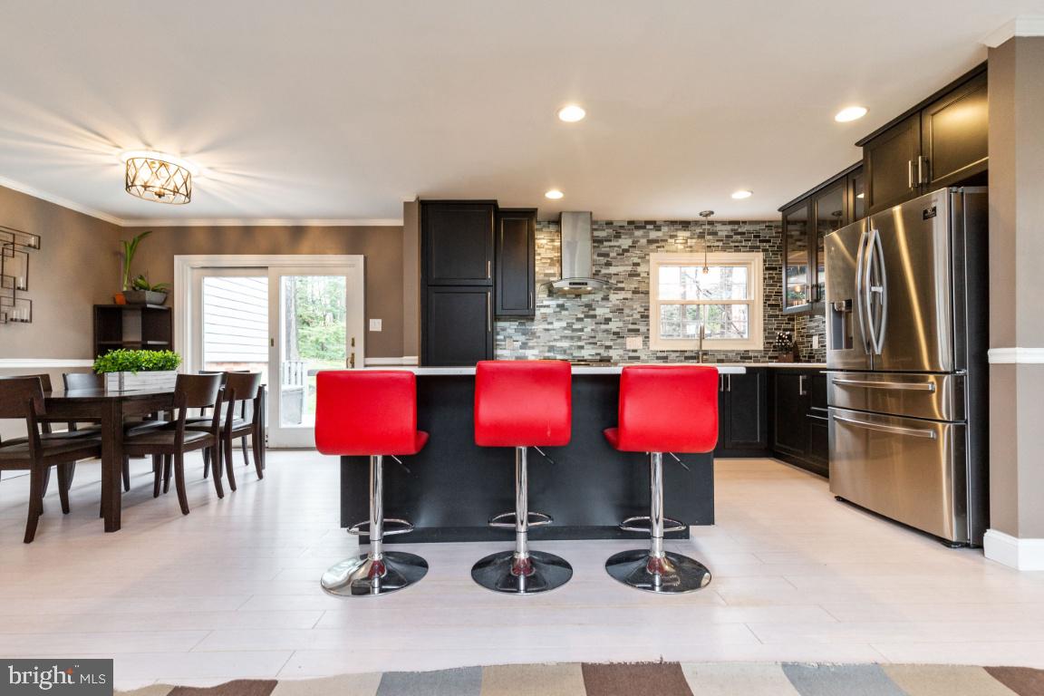 6504 Rivington Road Springfield, VA 22152 - Photo 6 of 35 Gallery Image 6