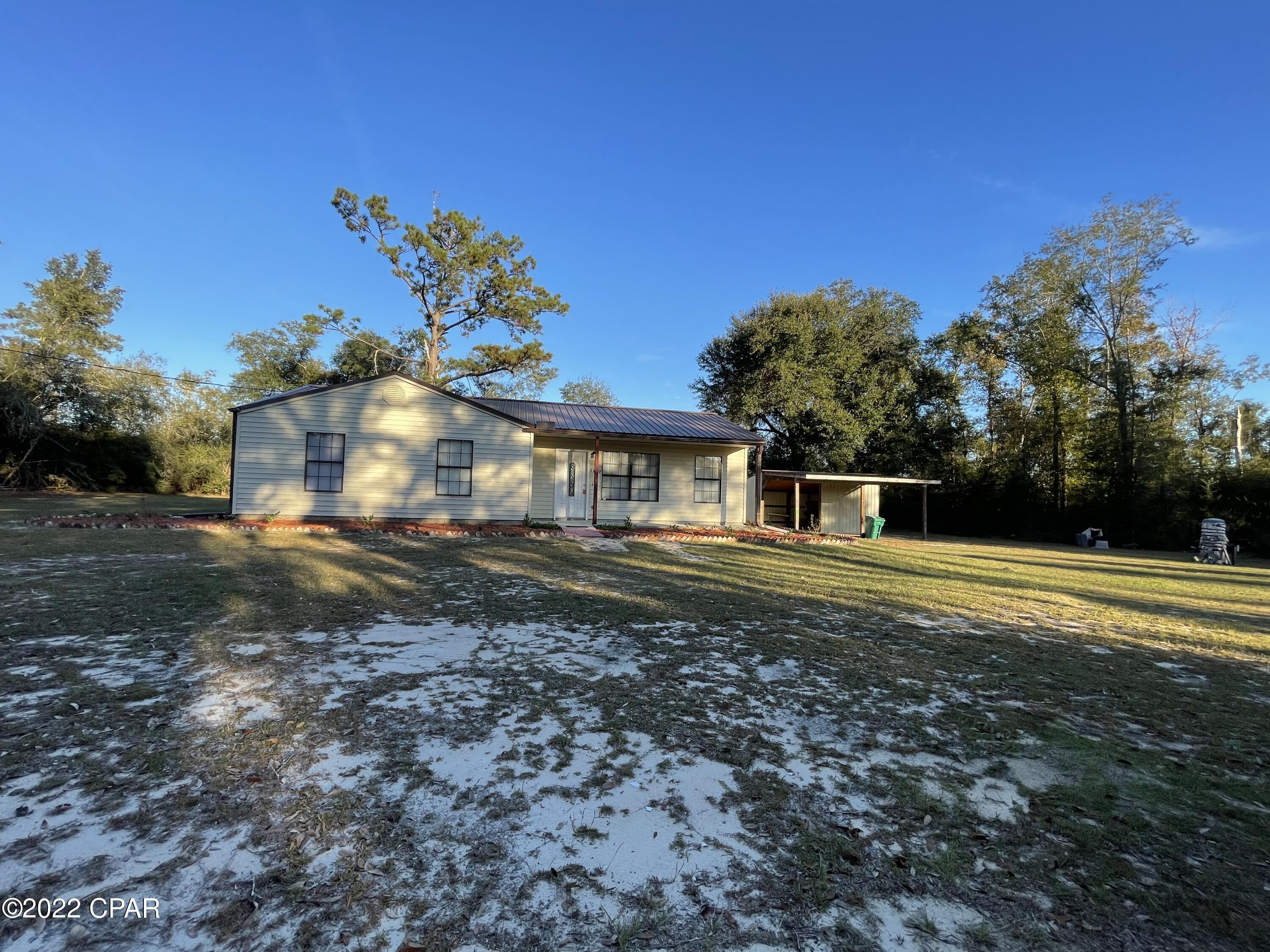 2860 Henderson Road Cottondale, FL 32431 - Photo 3 of 42