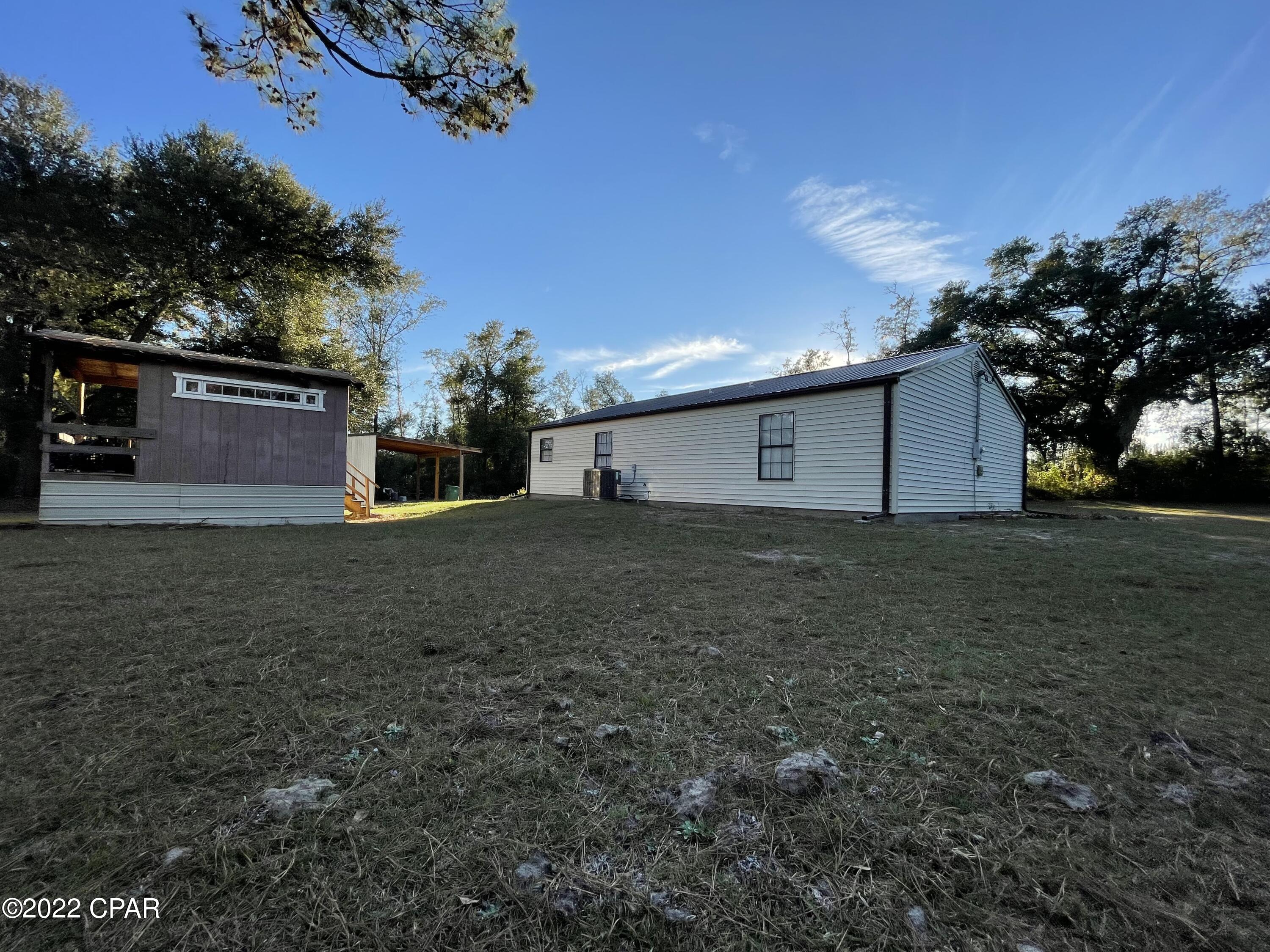 2860 Henderson Road Cottondale, FL 32431 - Photo 8 of 42