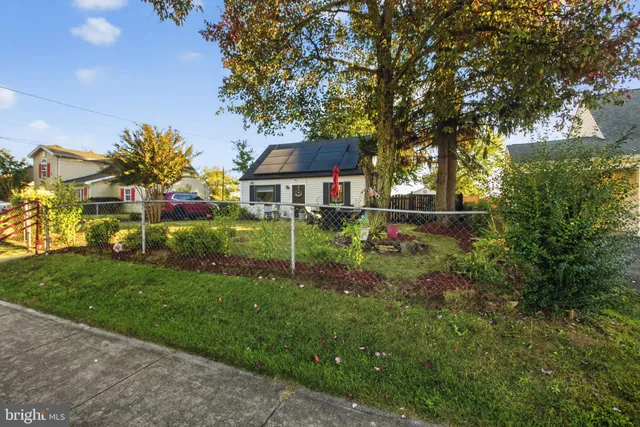 $445,000 | 167 Scott Drive, Manassas Park, VA 20111